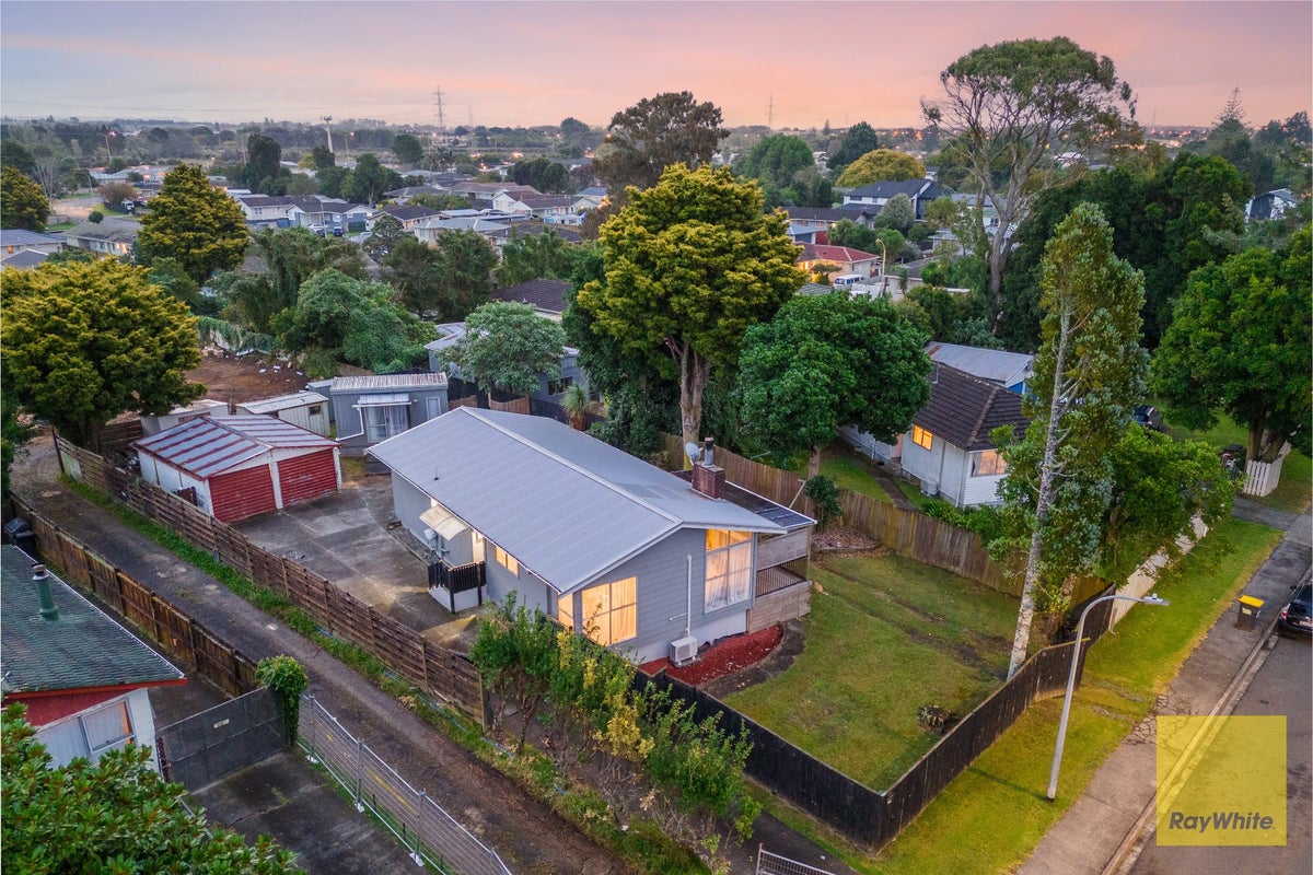29 Goodwin Drive, Rosehill, Papakura - Carousel 1