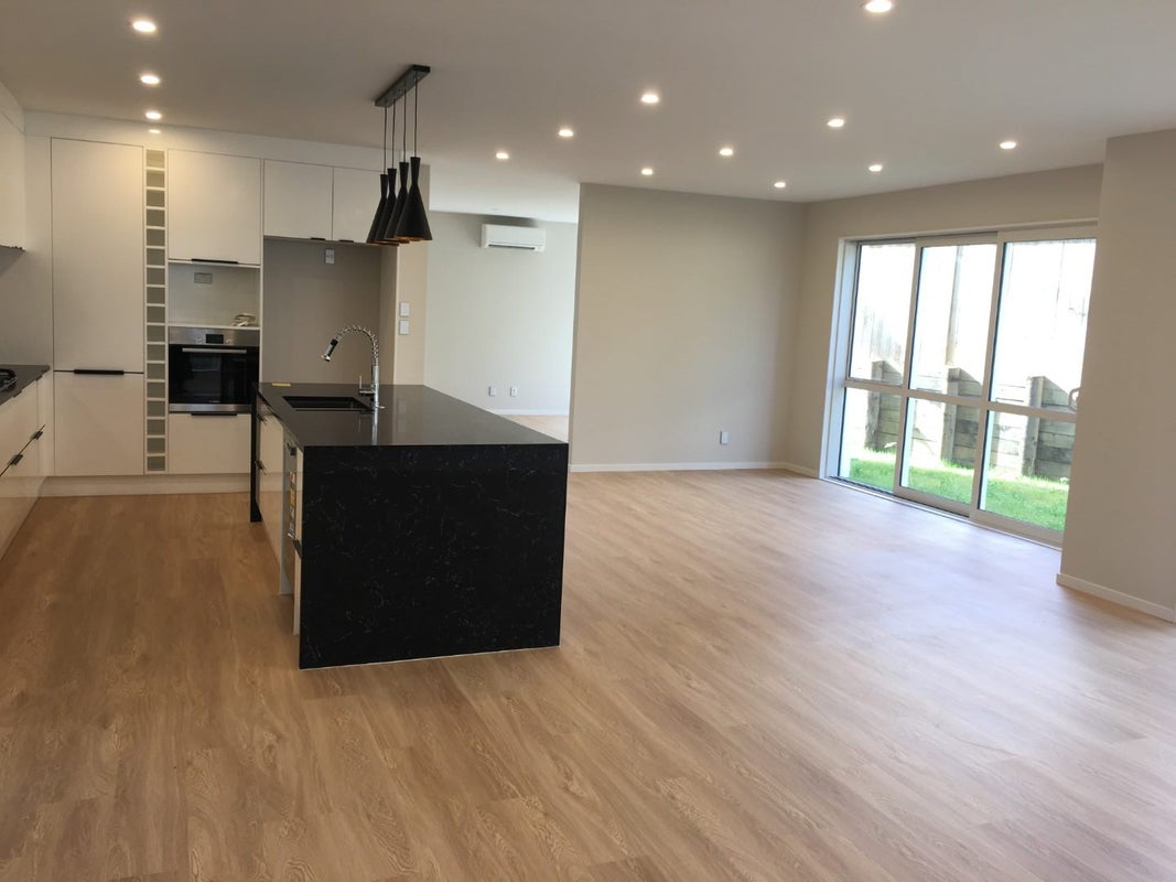 62B Hayr Road, Three Kings, Auckland - Carousel 2