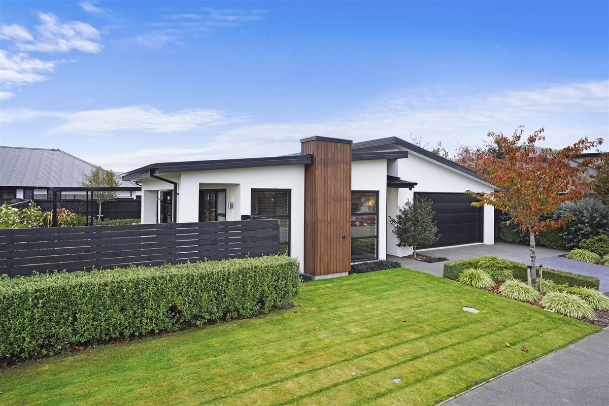 116 Bibiana Street, Aidanfield, Christchurch - Carousel 1