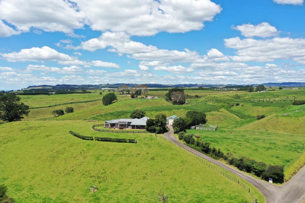 34B Hauone Road, Pikowai, Whakatane - Carousel 17