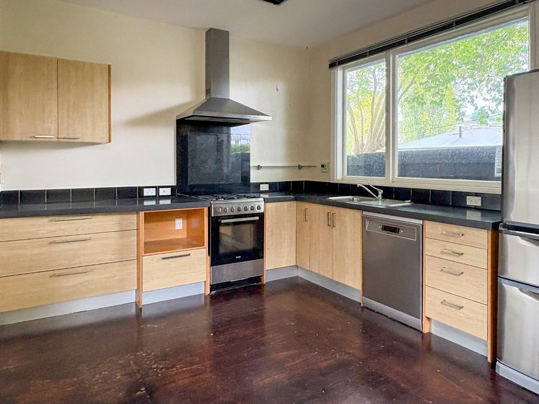 147 Fisher Avenue, Beckenham, Christchurch - Carousel 2