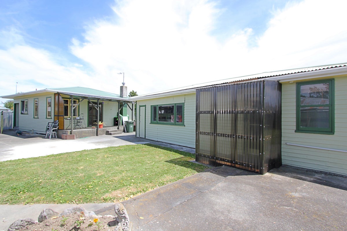 38 Shackleton Street, Maraenui, Napier - Carousel 2