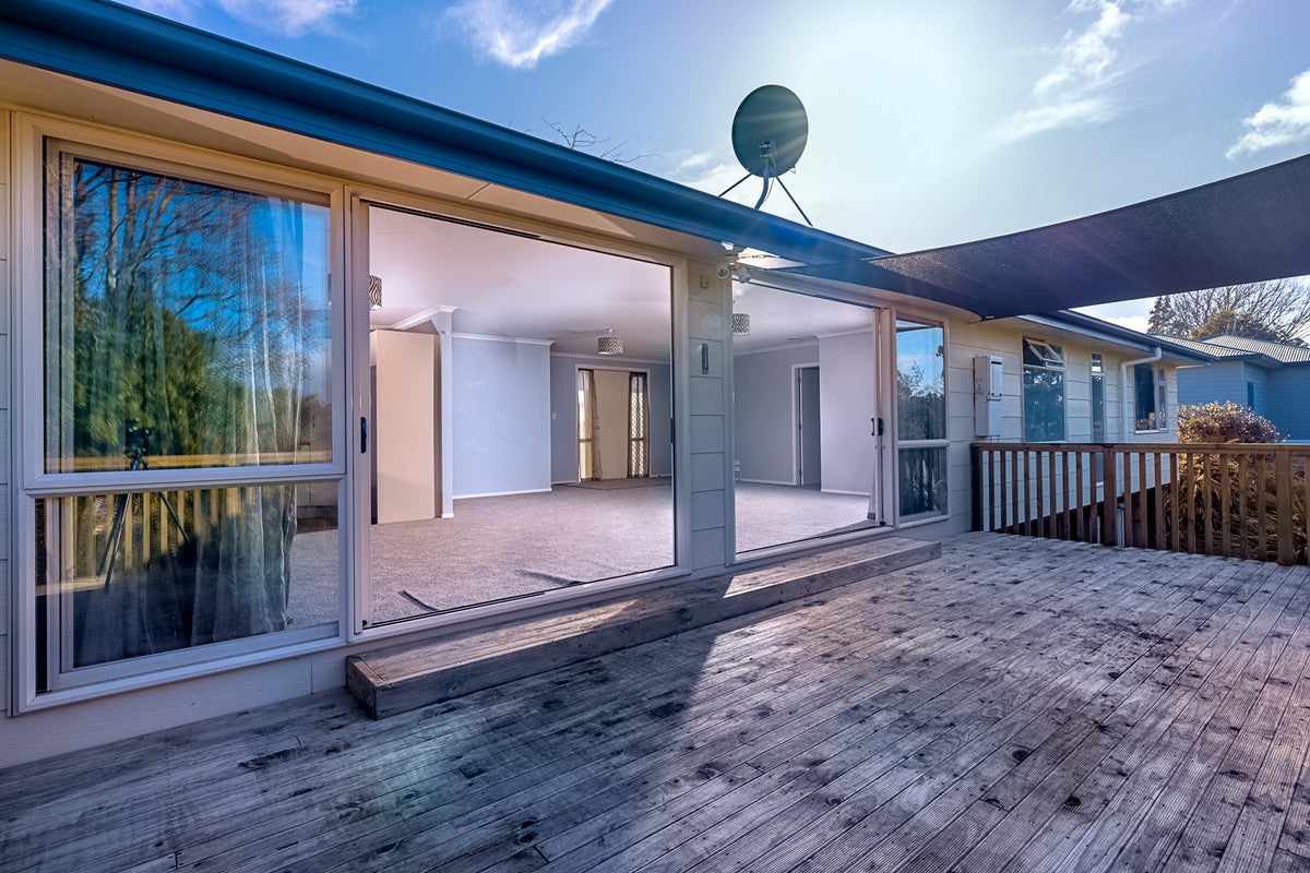 110A Lewis Street, Glenview, Hamilton - Carousel 1