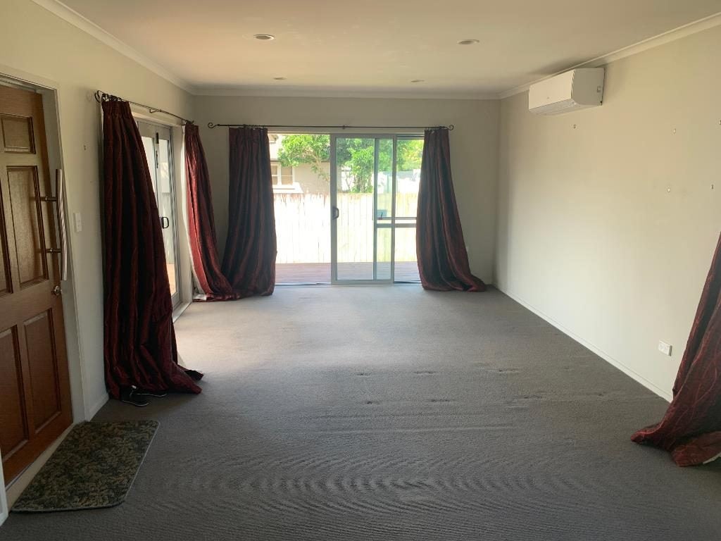89A Fox Street, Hamilton East, Hamilton - Carousel 2