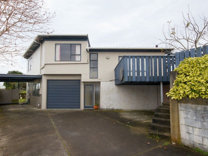 15 Fox Road, Springvale, Whanganui - Carousel 1