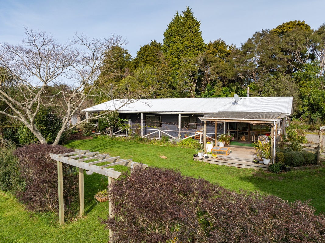 724 Norfolk Road, Upper Plain - Carousel 1