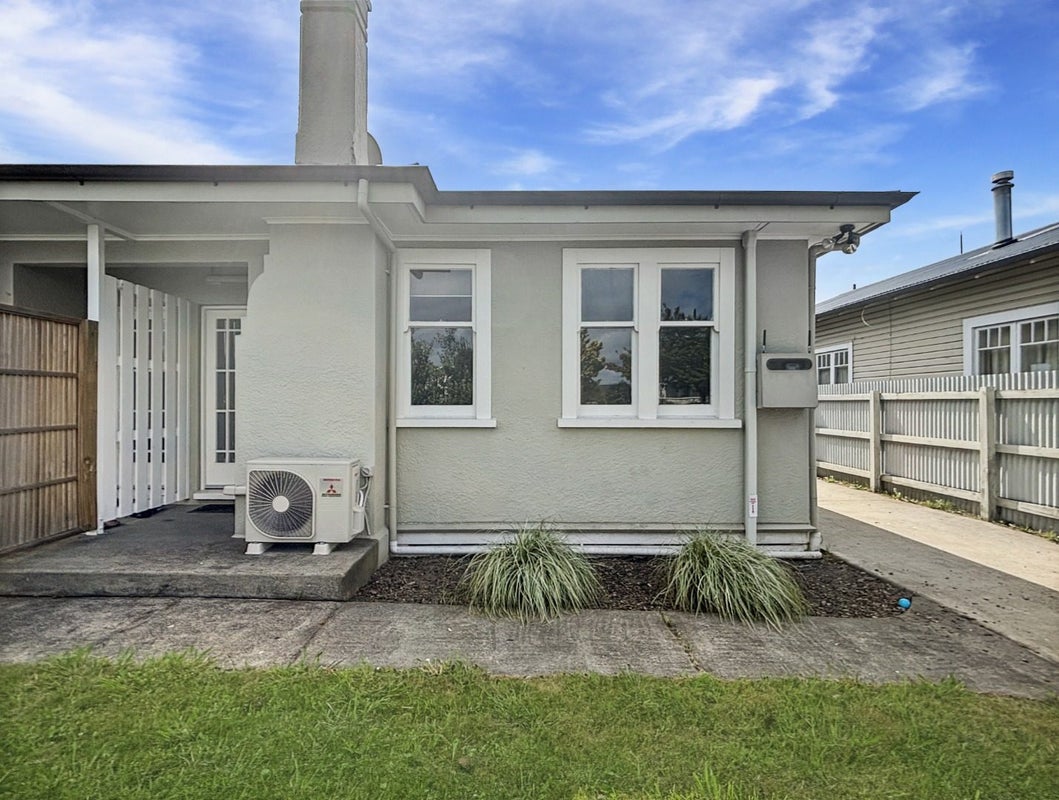 205 Lascelles Street, Saint Leonards, Hastings - Carousel 1