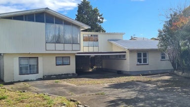 115 Ferguson Street, West End, Palmerston North - Carousel 1
