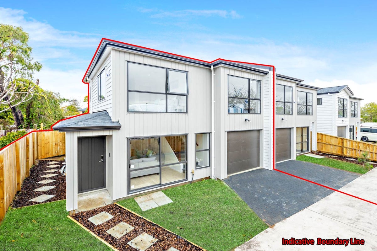 7E Hurley Place, Kelston, Auckland - Carousel 13