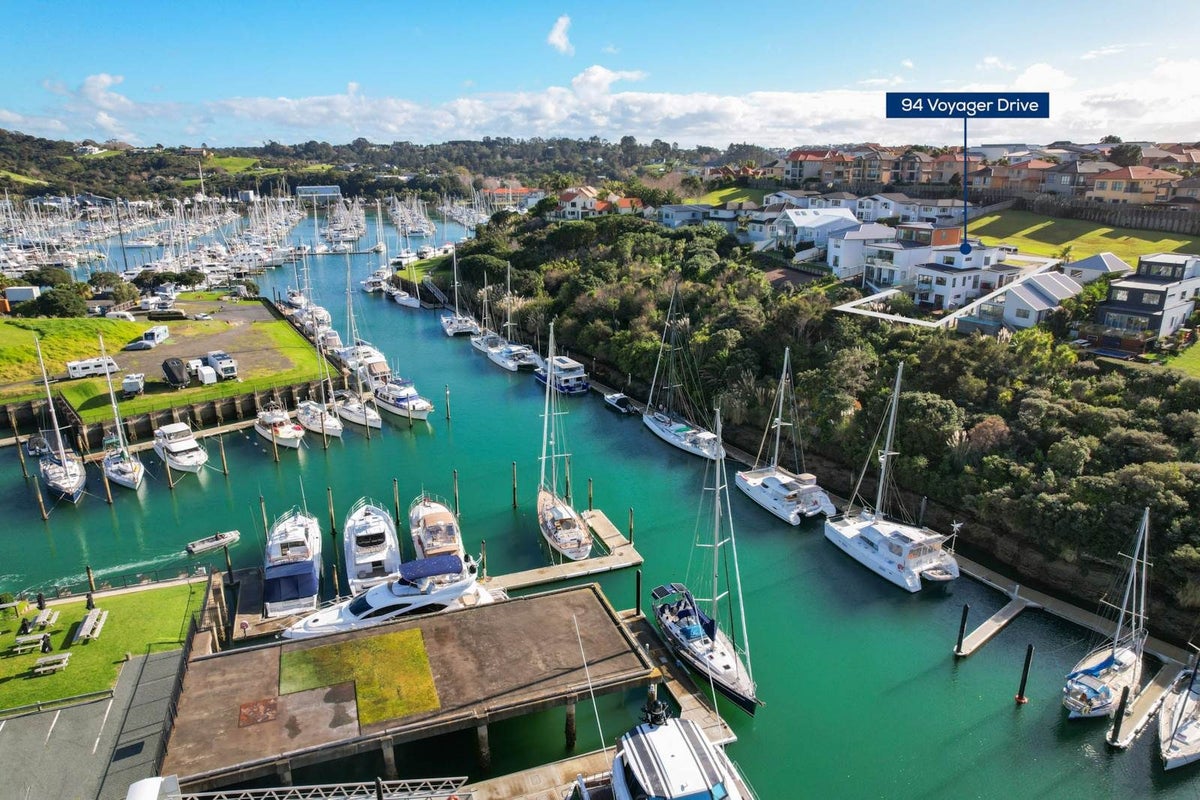 94 Voyager Drive, Gulf Harbour, Whangaparaoa - Carousel 2