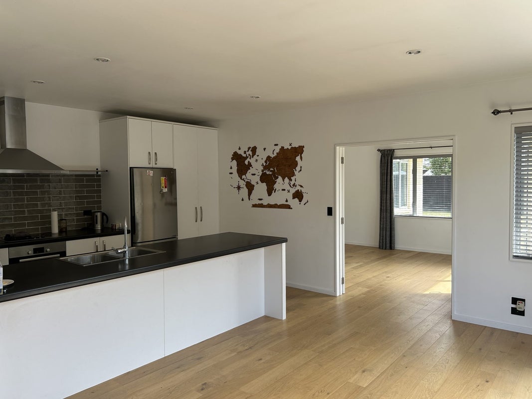 25 Eastfield Drive, Lincoln, Lincoln - Carousel 2