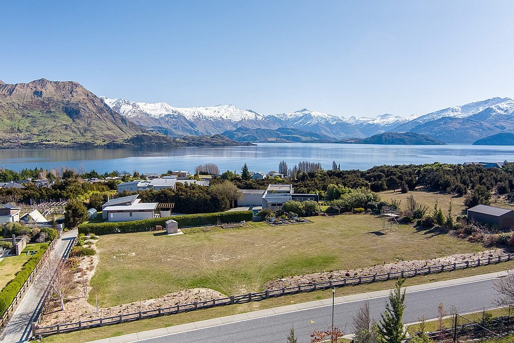 13 Mount Gold Place, Wanaka, Wanaka - Carousel 1