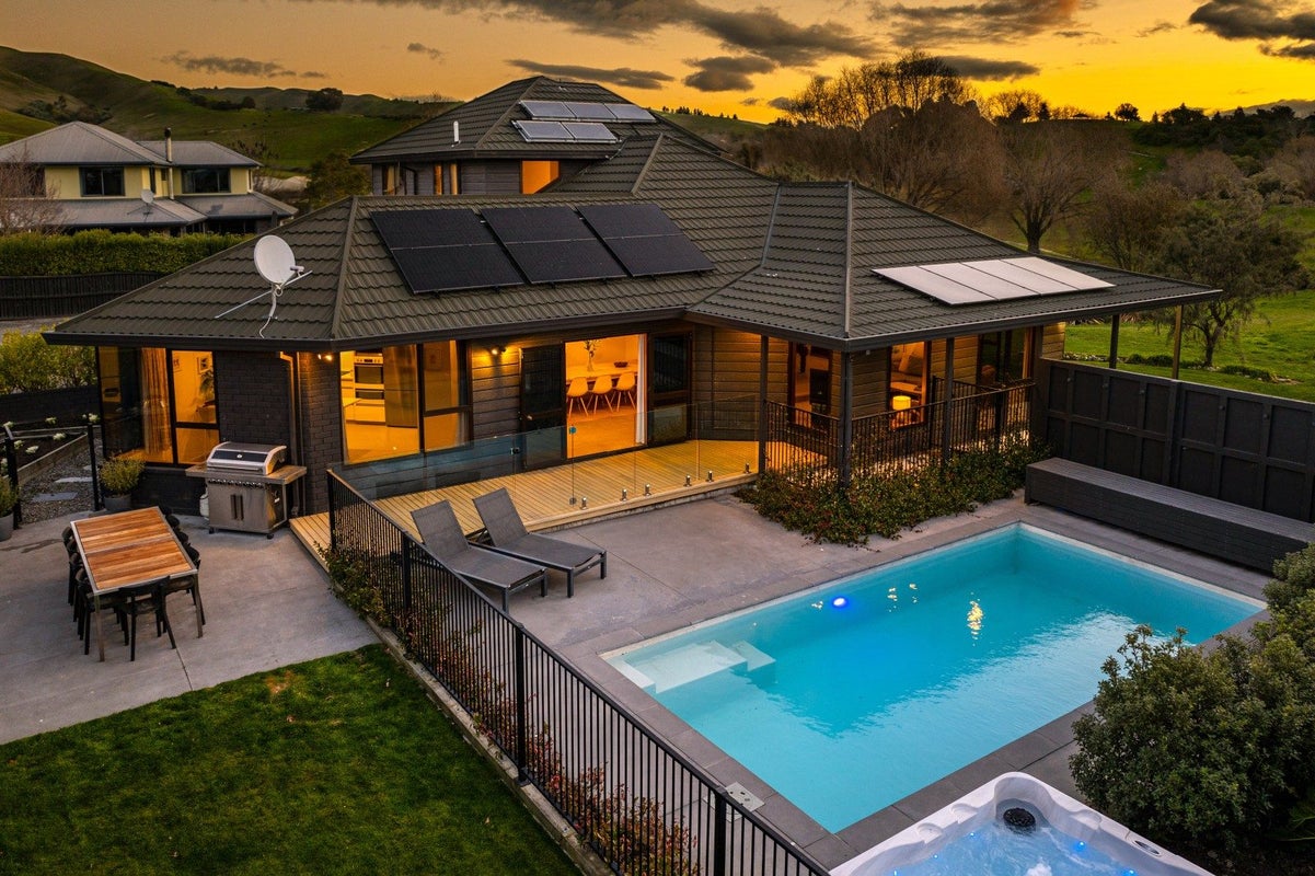 9B Scotston Grove, Witherlea, Blenheim - Carousel 2