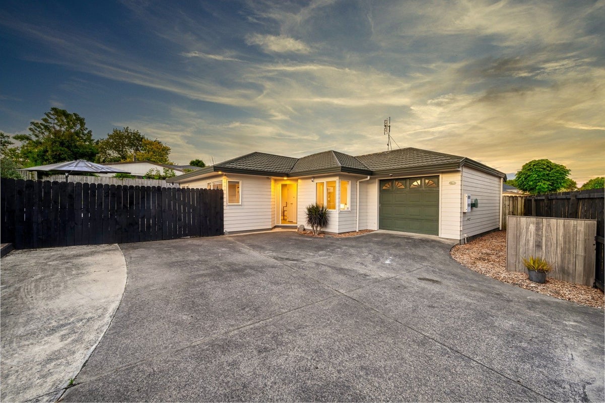 54 Walworth Avenue, Pakuranga Heights, Auckland - Carousel 1