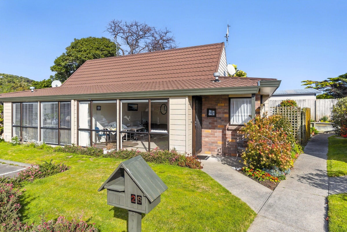 28/72 Rimu Road, Raumati Beach, Paraparaumu - Carousel 1
