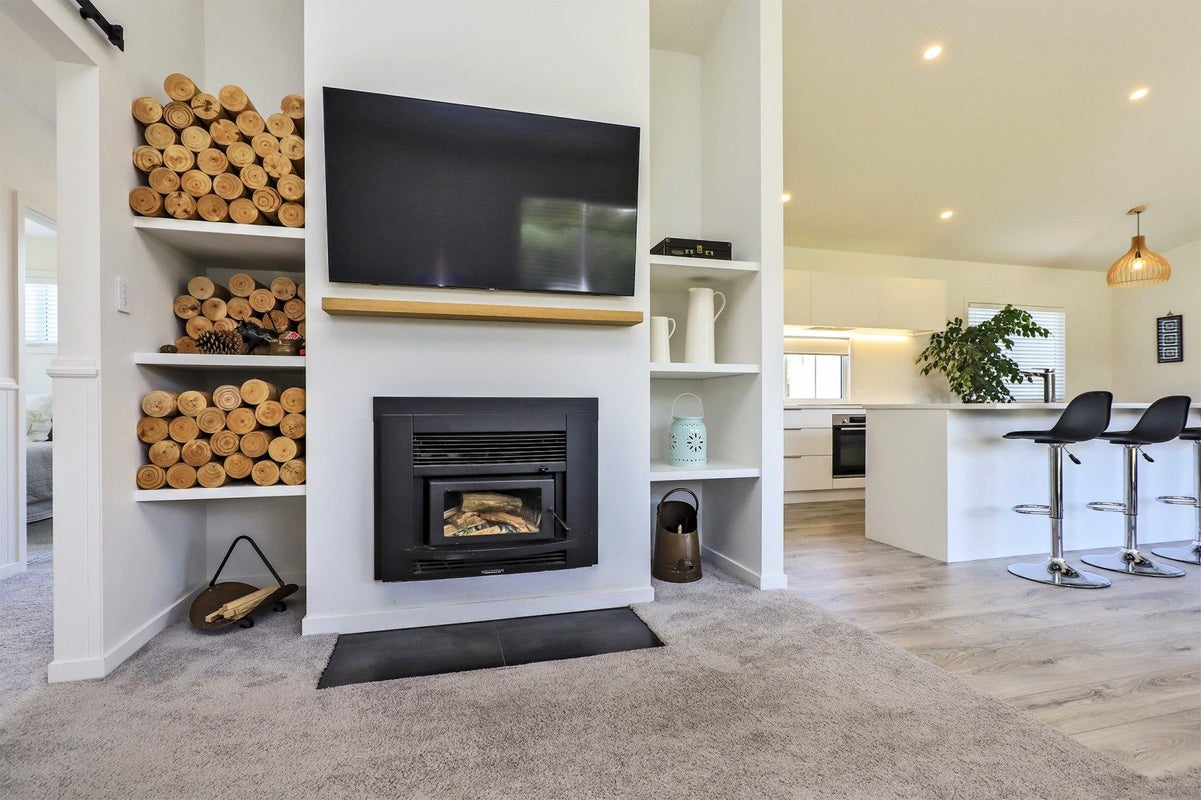2 Cape Grove, Haumoana, Haumoana - Carousel 2