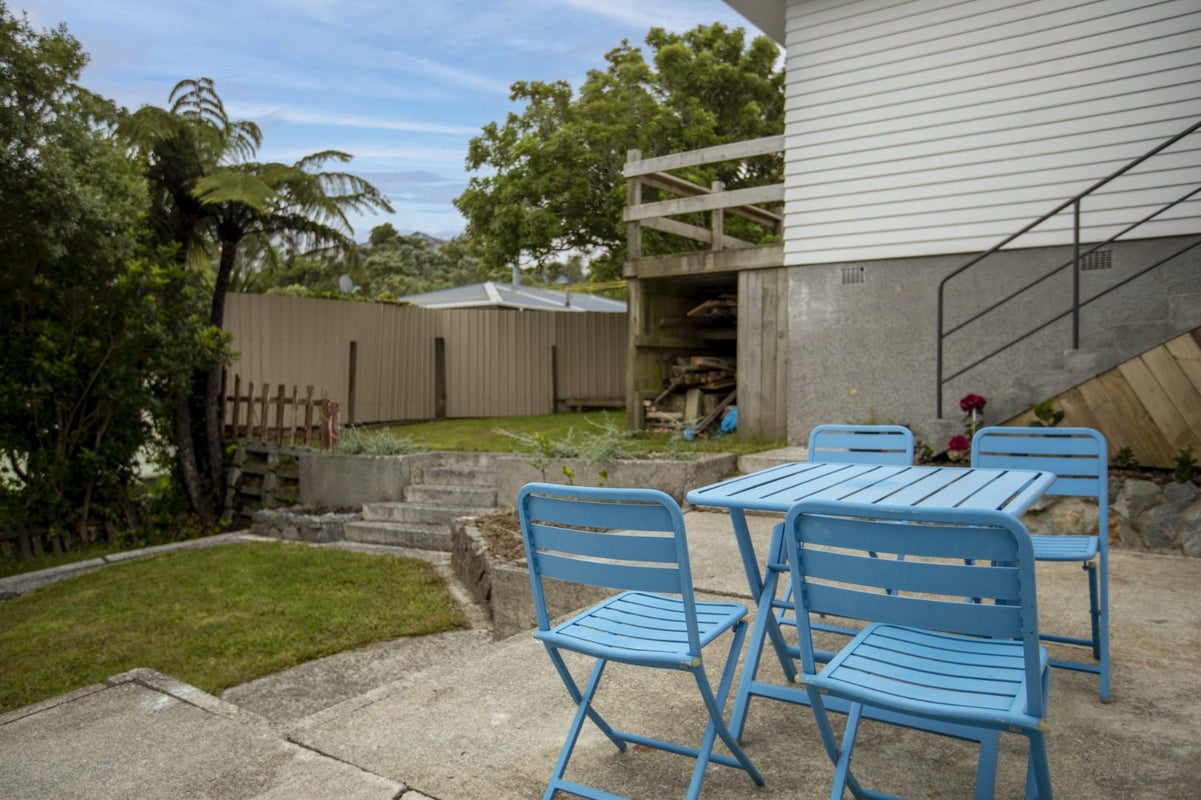 12 Lenox Grove, Johnsonville, Wellington - Carousel 13
