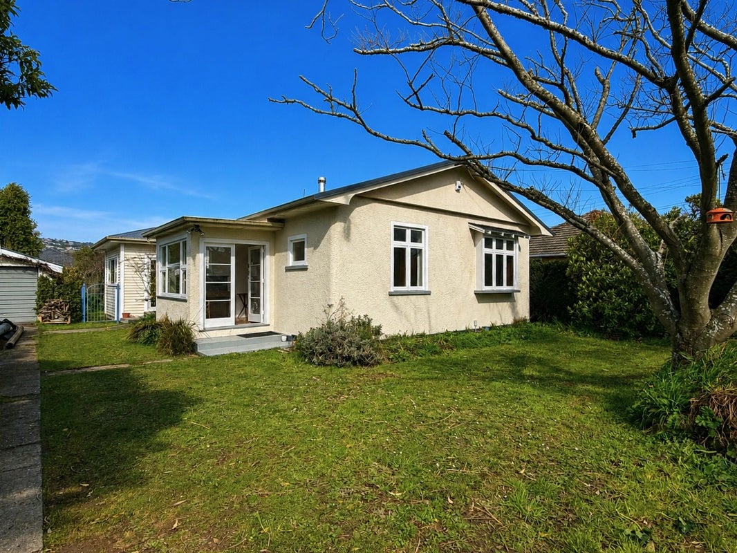 30 Conway Street, Somerfield, Christchurch - Carousel 1
