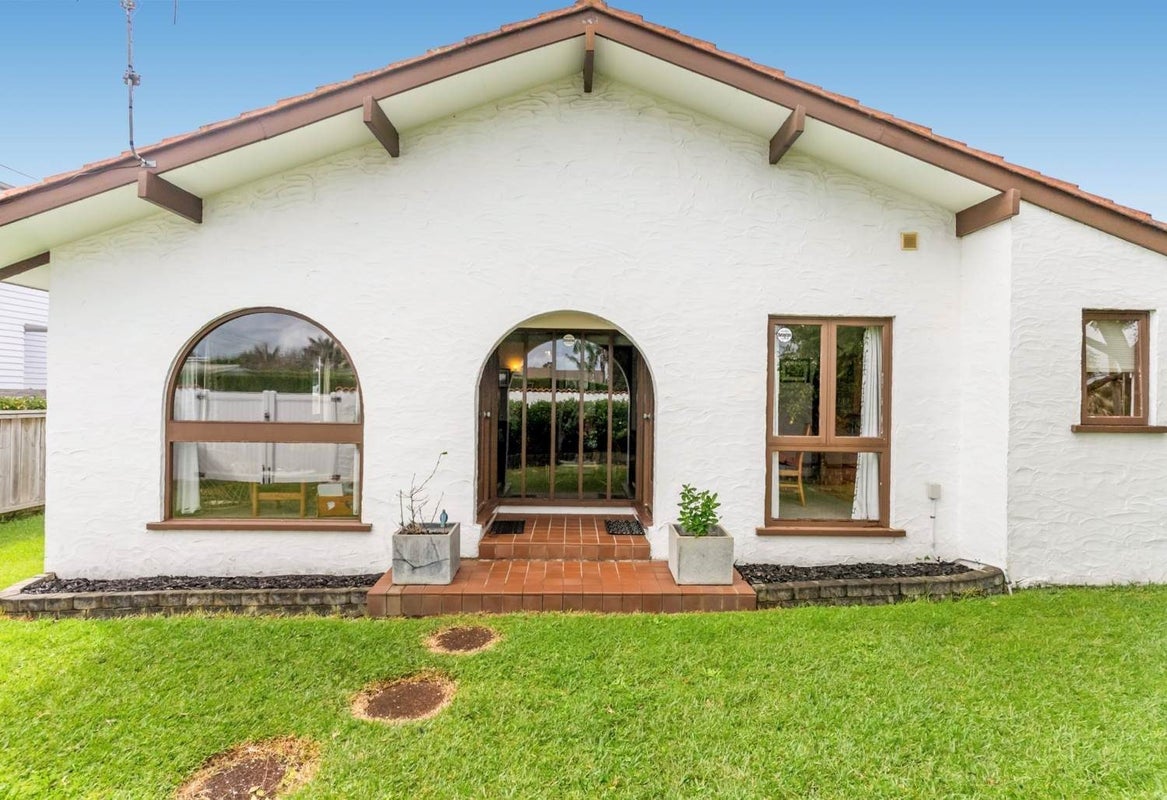 37A Beach Road, Manly, Whangaparaoa - Carousel 2