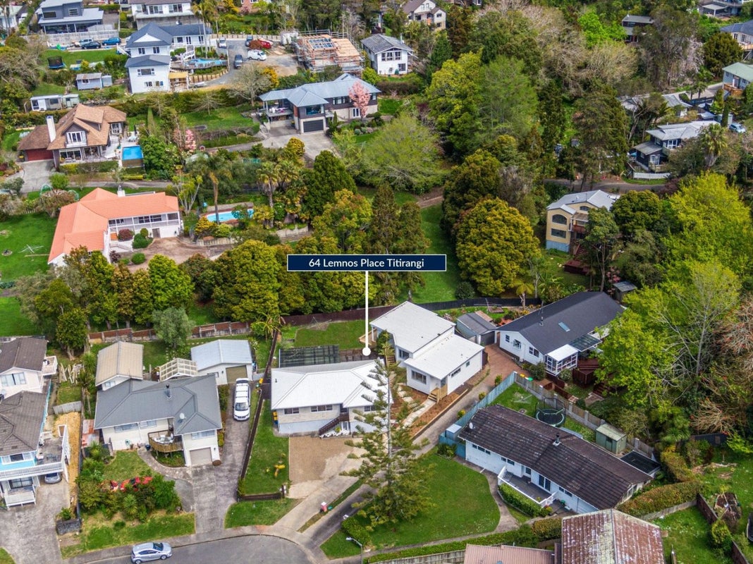 64 Lemnos Place, Titirangi, Auckland - Carousel 14