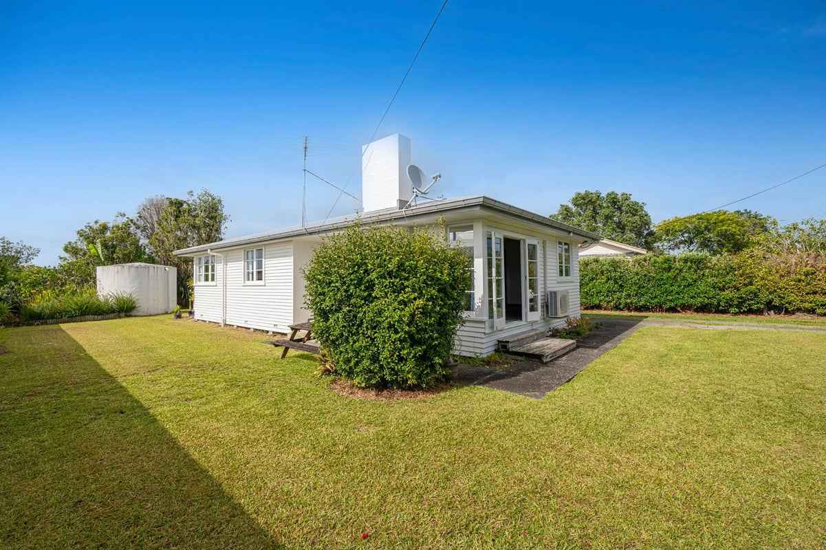 960 Matakana Valley Road, Whangaripo, Wellsford - Carousel 16