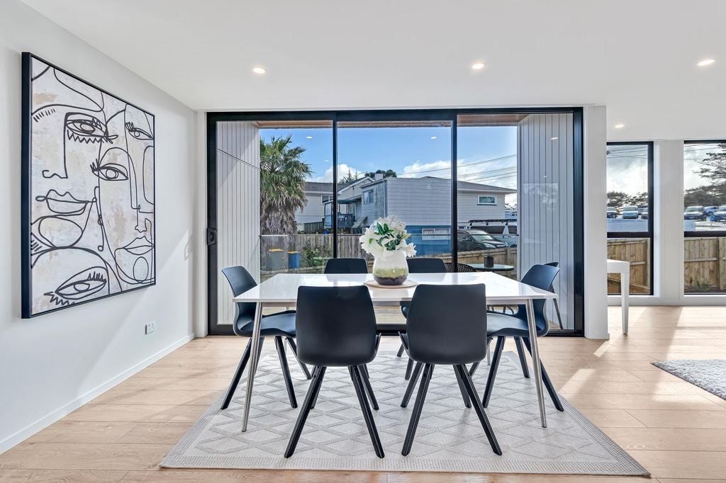 2/278 East Coast Road, Forrest Hill, Auckland - Carousel 24