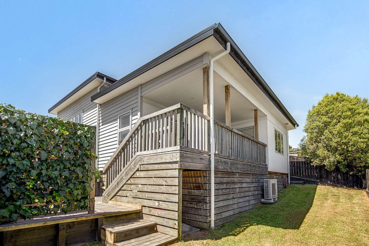 133 Kennedy Road, Pyes Pa, Tauranga - Carousel 2
