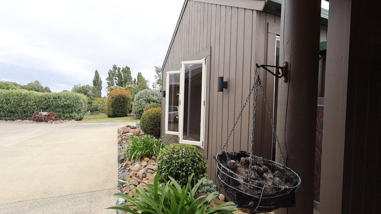 22 Ellett Road, Karaka, Papakura - Carousel 50