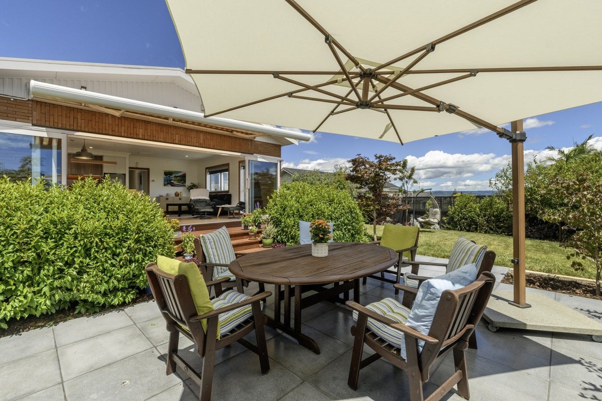 25 Sherwood Street, Otumoetai, Tauranga - Carousel 1
