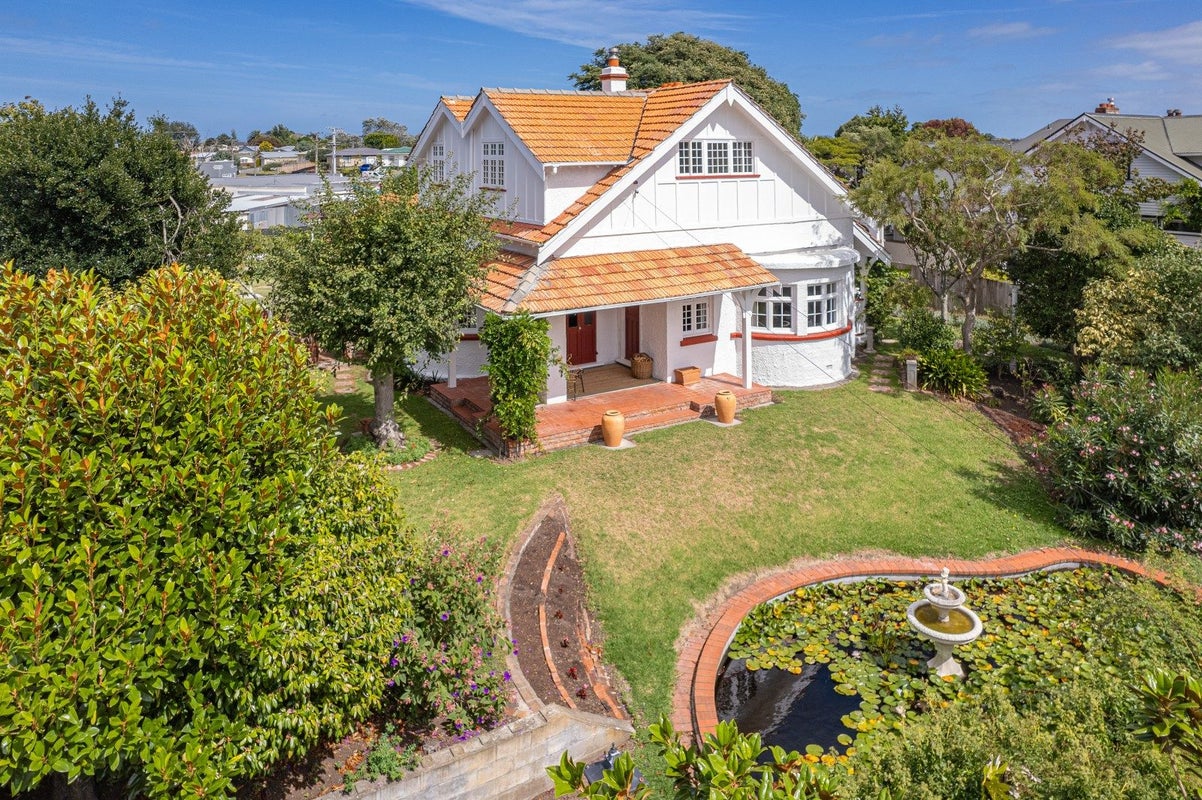 135 Carlton Avenue, Springvale, Whanganui - Carousel 1