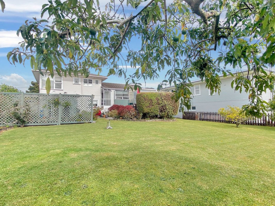 24 Te Paka Crescent, Kamo, Whangarei - Carousel 2