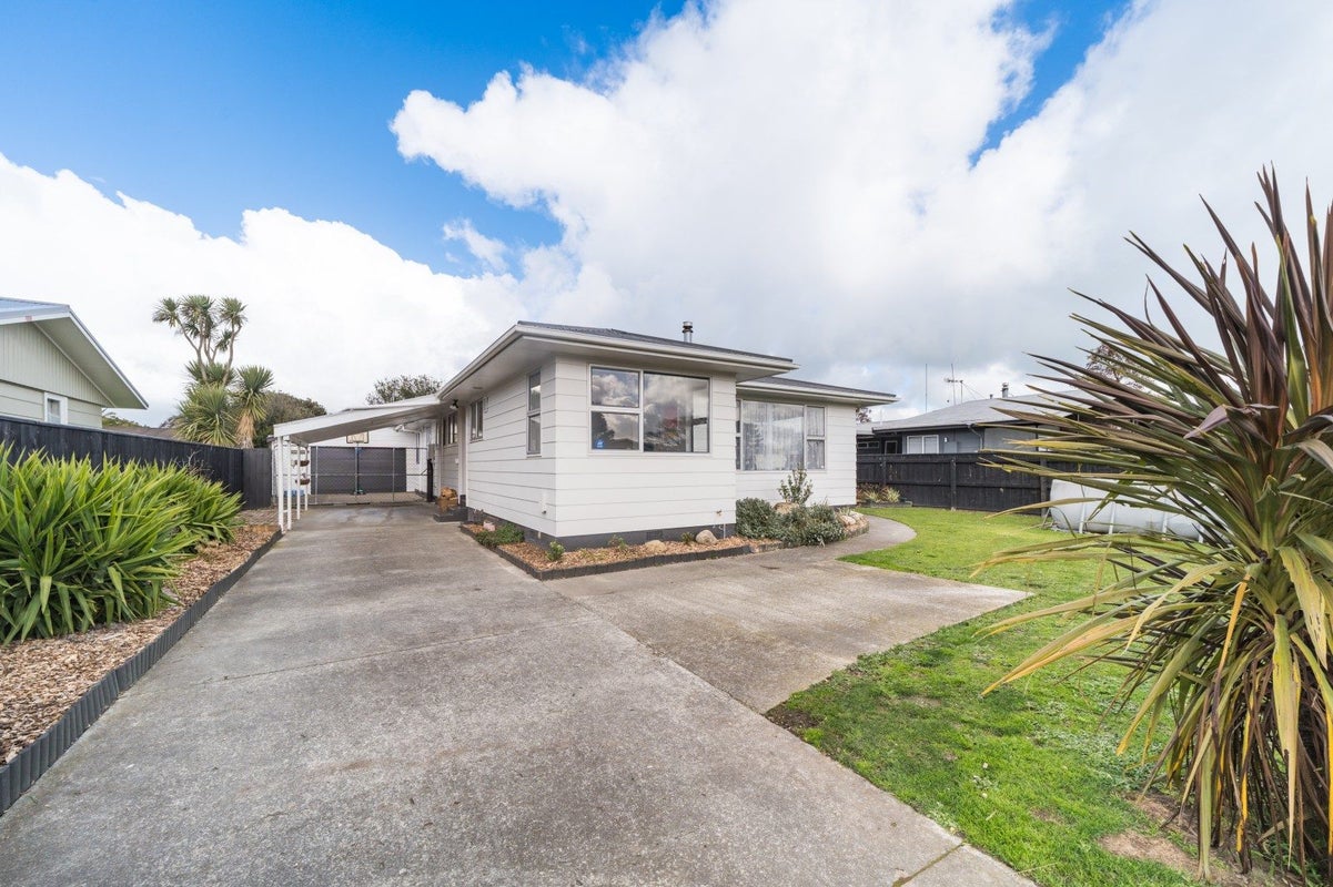 124 Tremaine Avenue, Westbrook, Palmerston North - Carousel 1