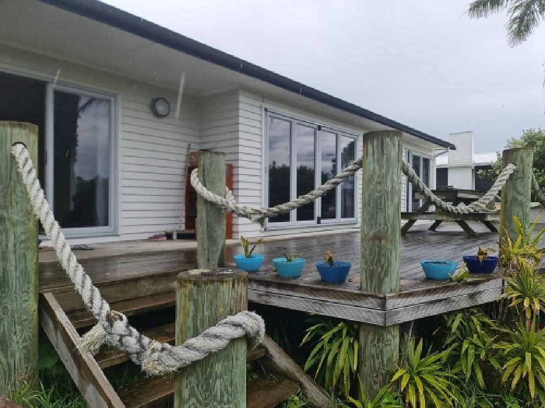 1168 Papamoa Beach Road, Papamoa Beach, Papamoa - Carousel 2