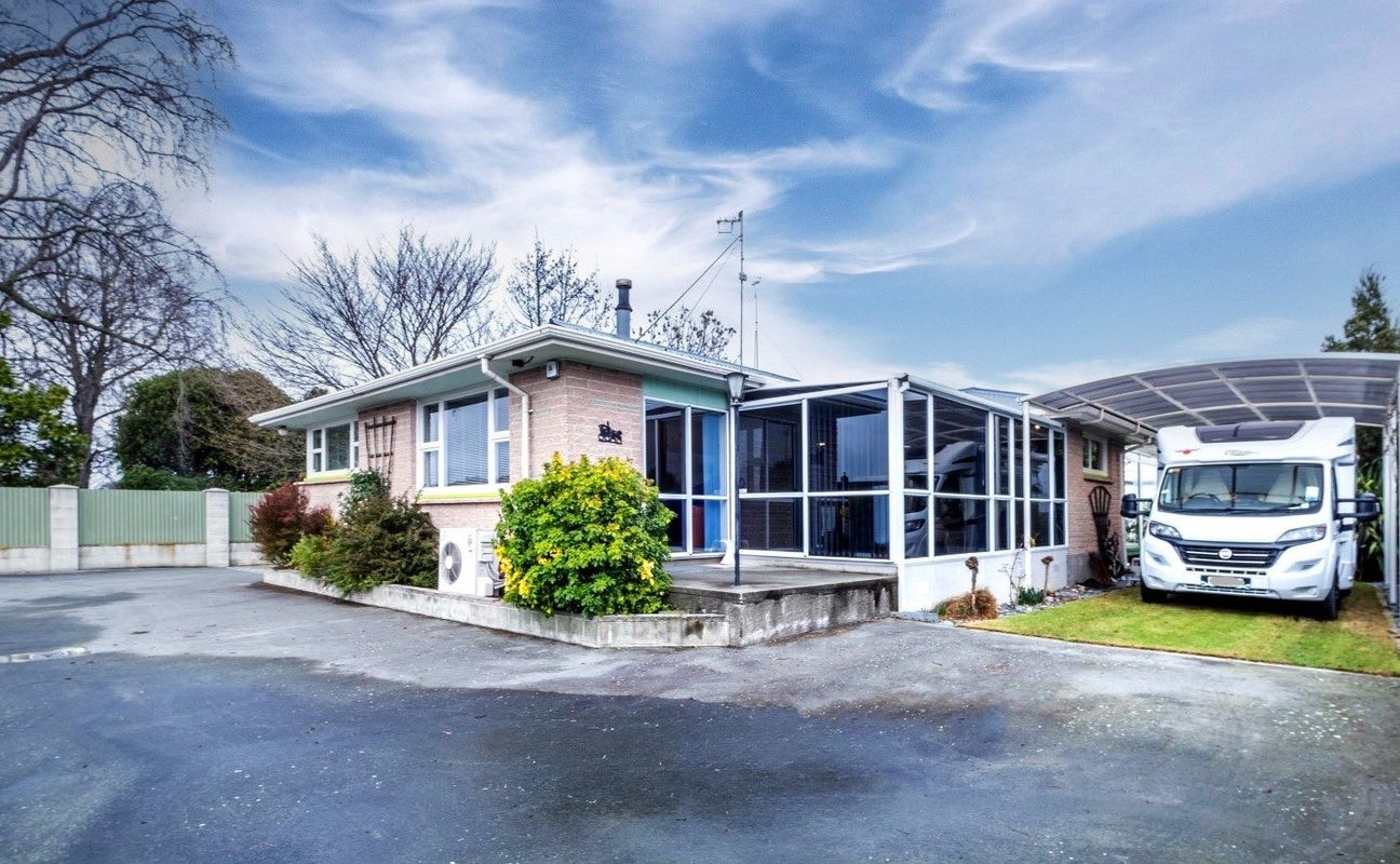 237 King Street, Temuka - Carousel 1