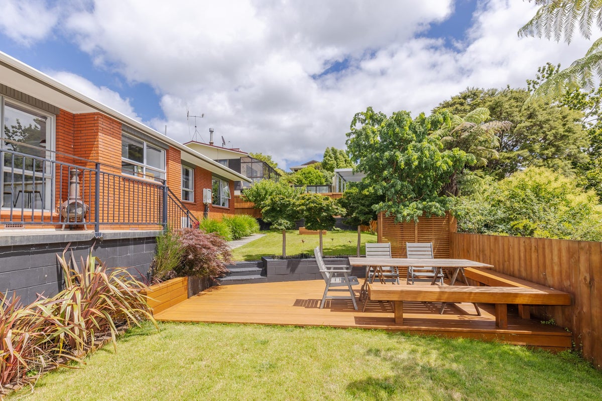 7 Dunvegan Place, Dinsdale, Hamilton - Carousel 1