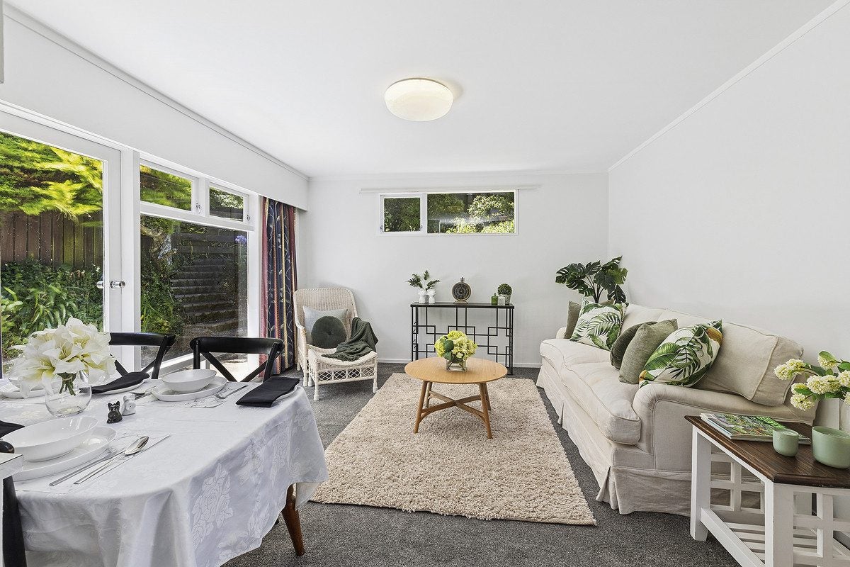 105B Taylor Terrace, Tawa, Wellington - Carousel 2