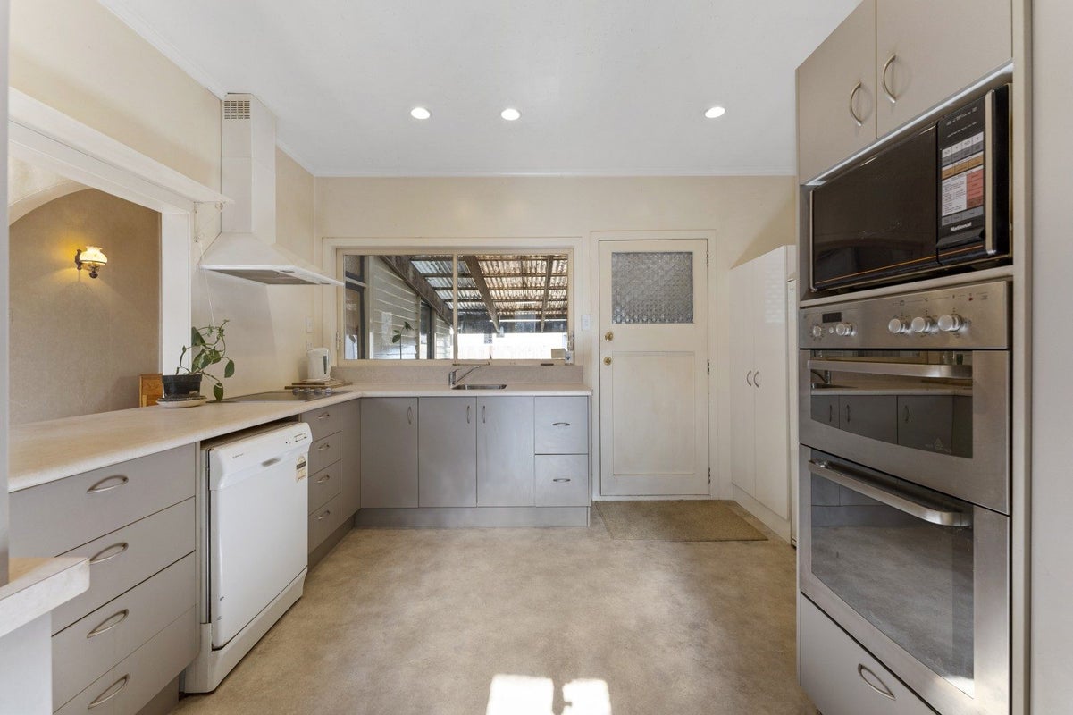 20 Ngaio Street, West End, Palmerston North - Carousel 2