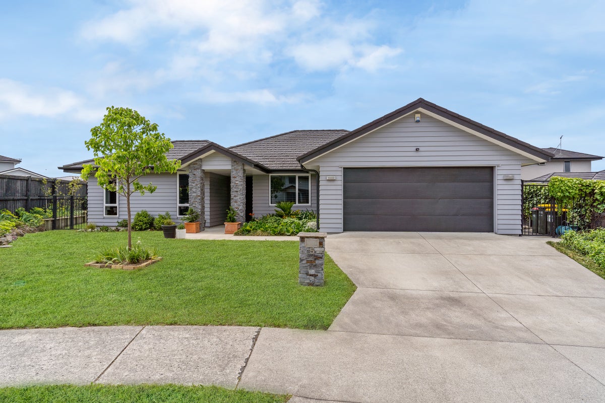 5 Bianca Court, Karaka, Papakura - Carousel 1