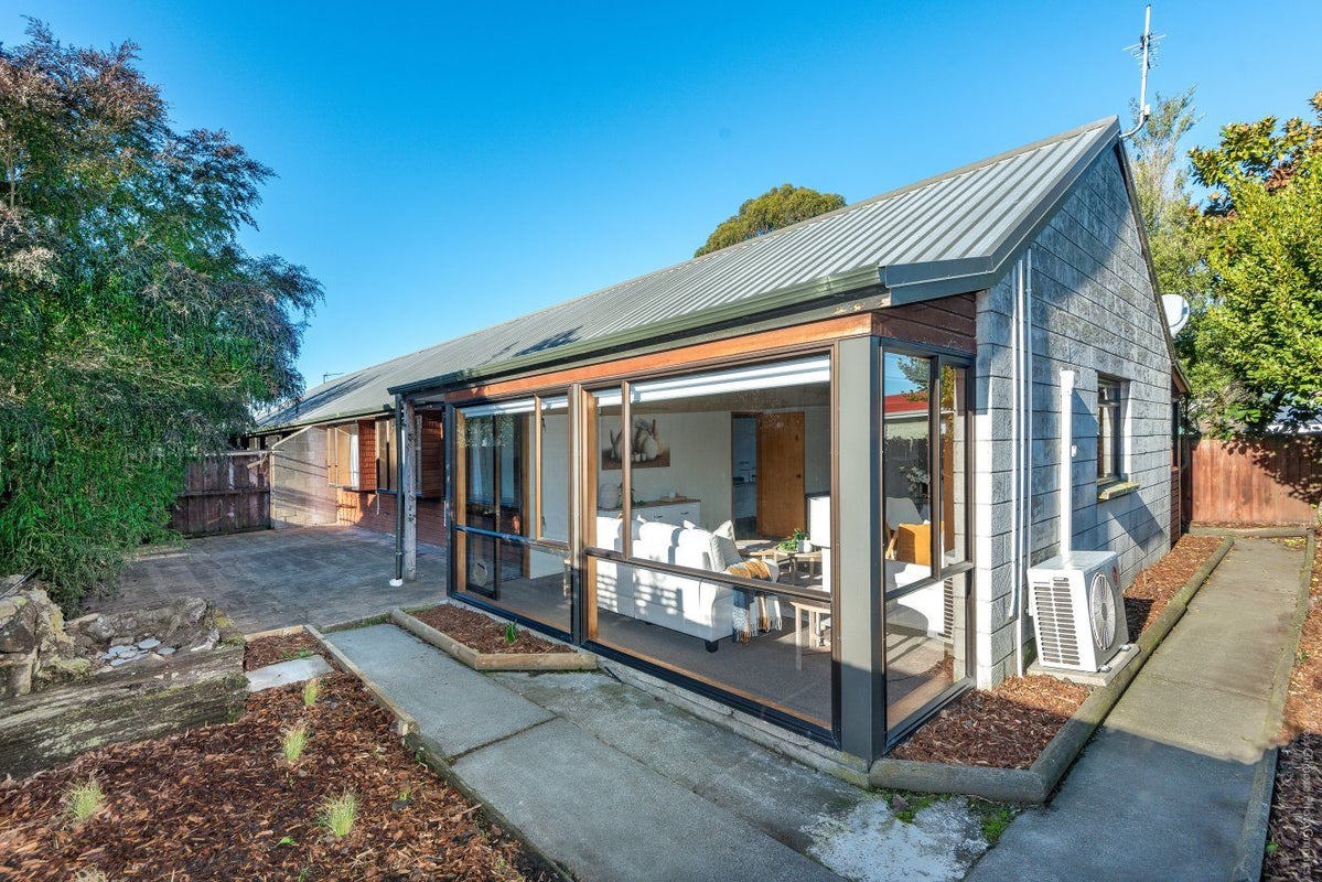 4/61 Torrens Road, Hillmorton, Christchurch - Carousel 1