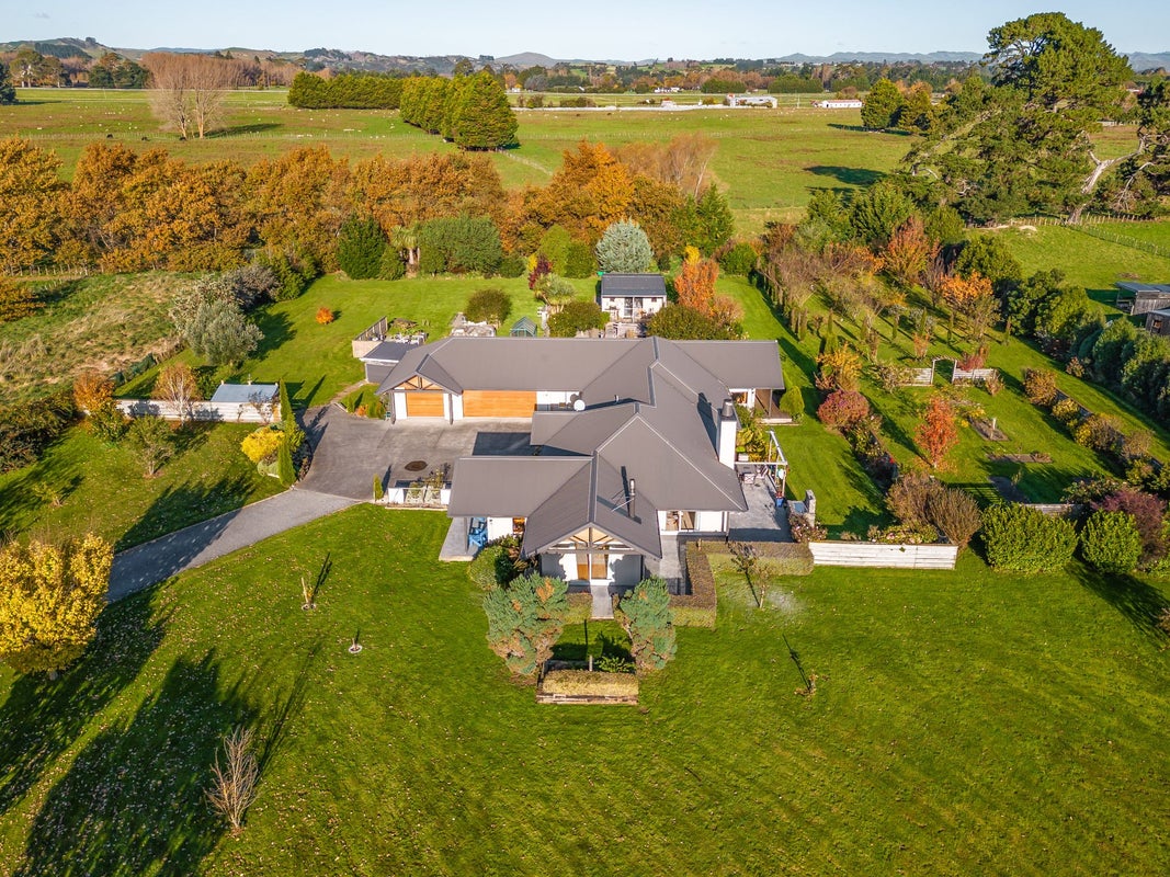 39 Welch Road, Opaki, Masterton - Carousel 1