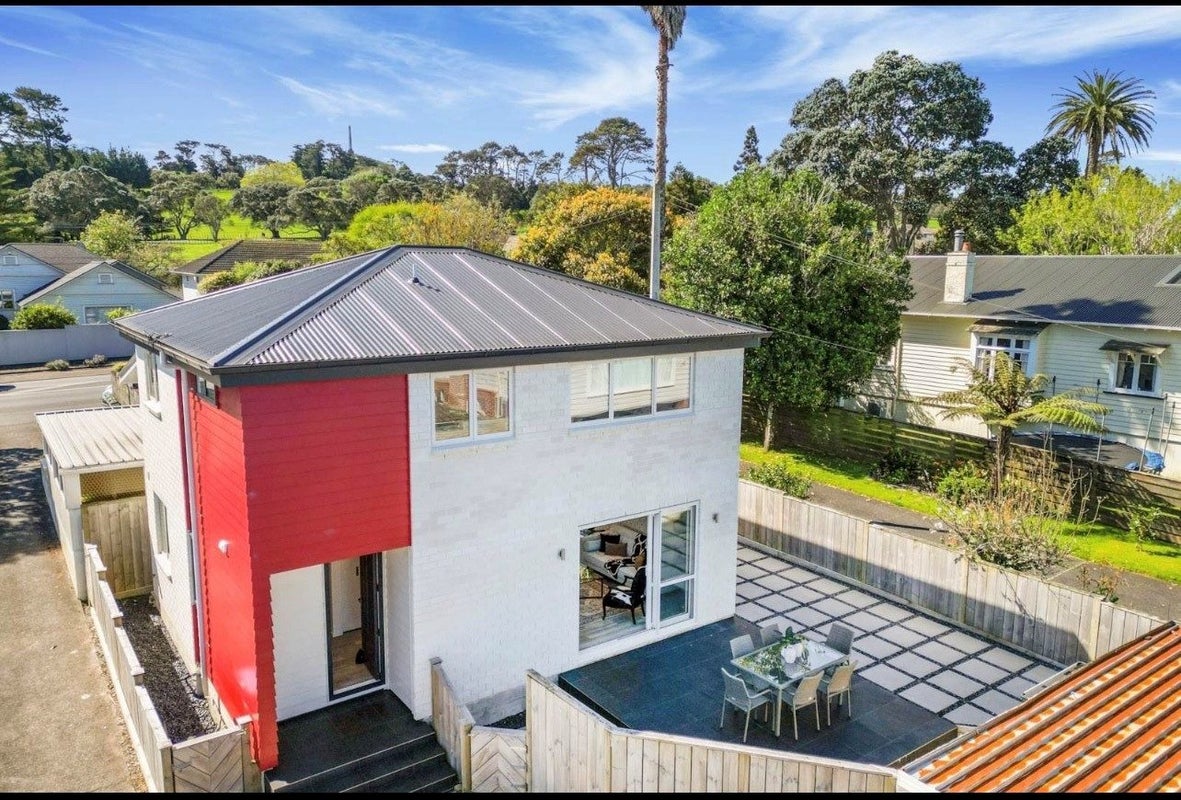 2/83 Campbell Road, One Tree Hill, Auckland - Carousel 2