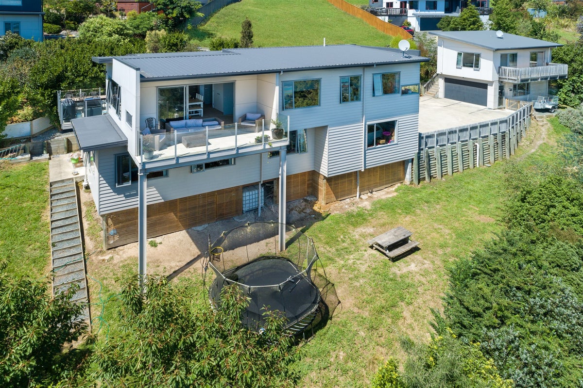 60 Newman Drive, Enner Glynn, Nelson - Carousel 1