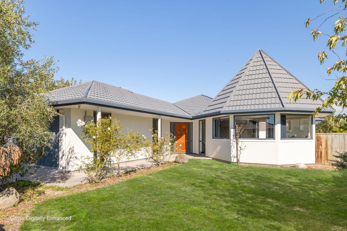 1 Courtfield Close, Parklands, Christchurch - Carousel 2