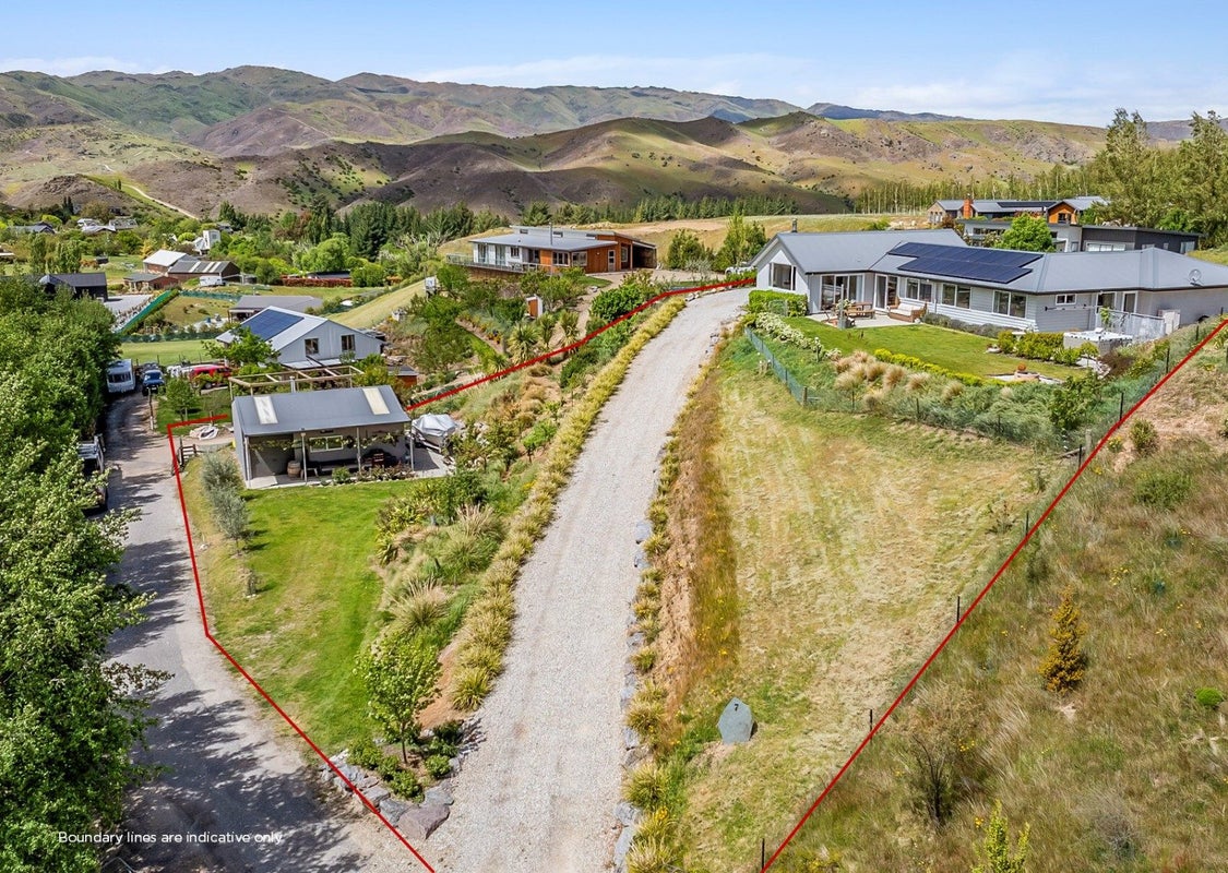 7 Lynn Lane, Bannockburn, Cromwell - Carousel 1
