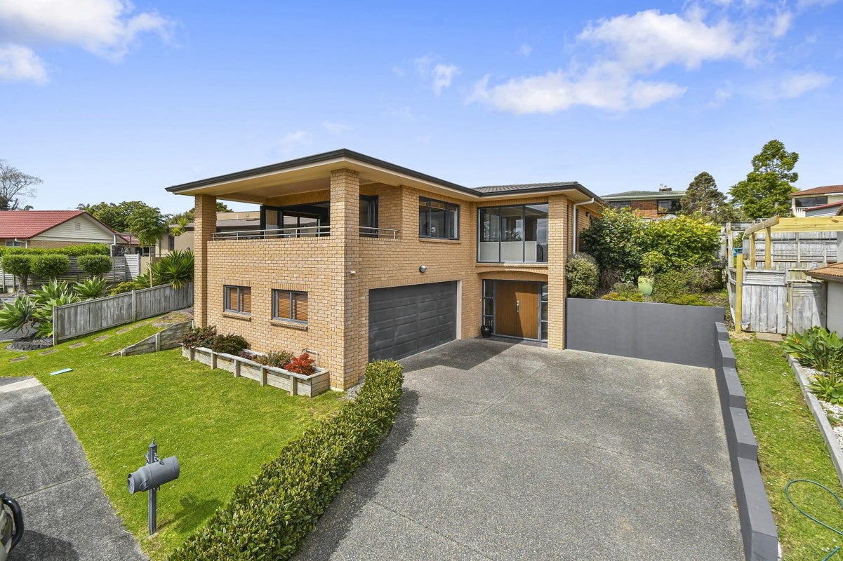 5 Beirut Court, The Gardens, Auckland - Carousel 1