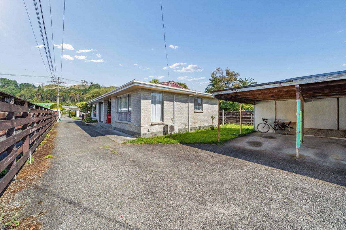 1/12 Wilford Street, Wallaceville, Upper Hutt - Carousel 2