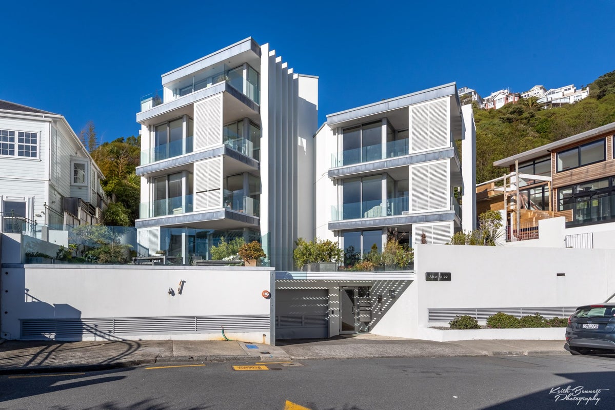 3B/22 Telford Terrace, Oriental Bay, Wellington - Carousel 2