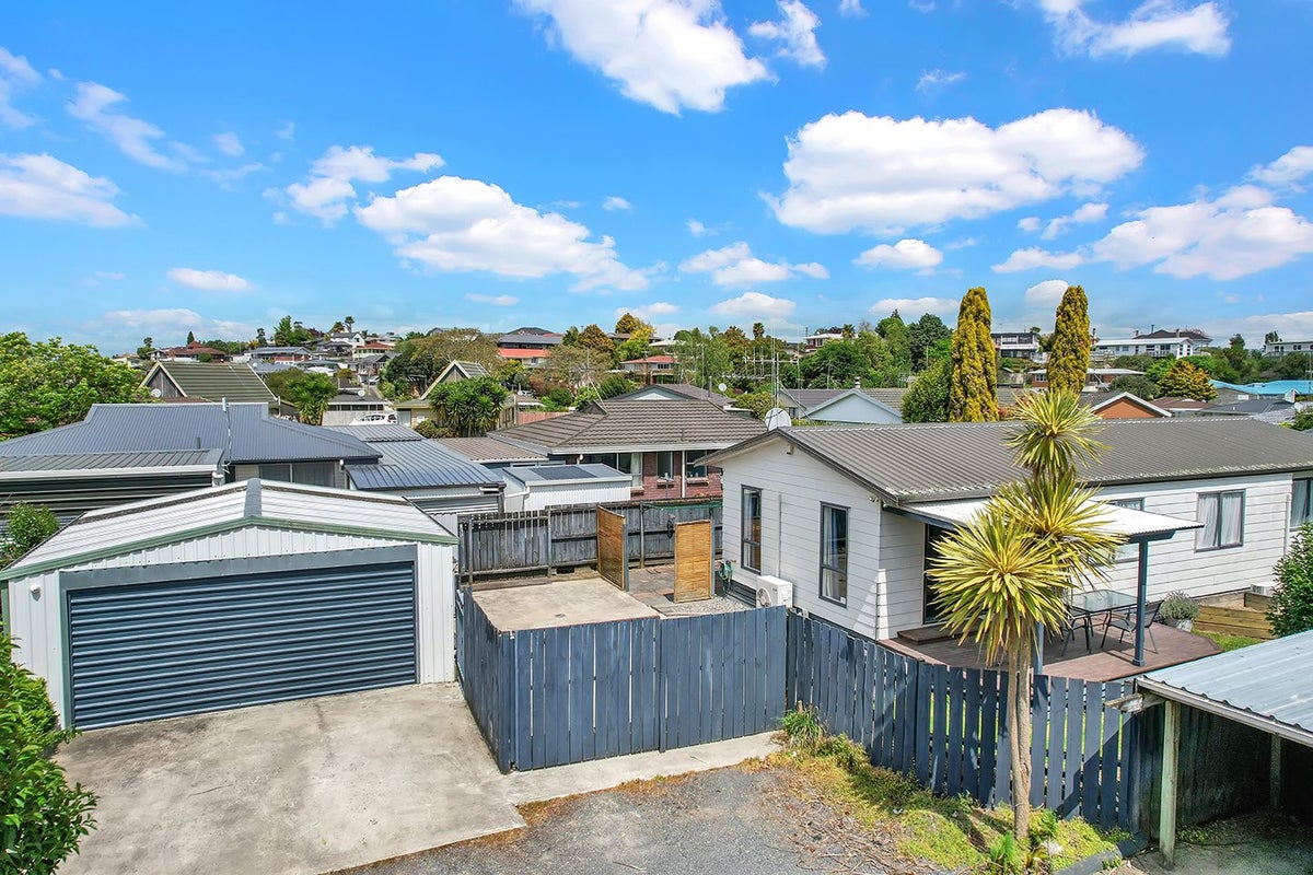 9B Norman Street, Nawton, Hamilton - Carousel 1