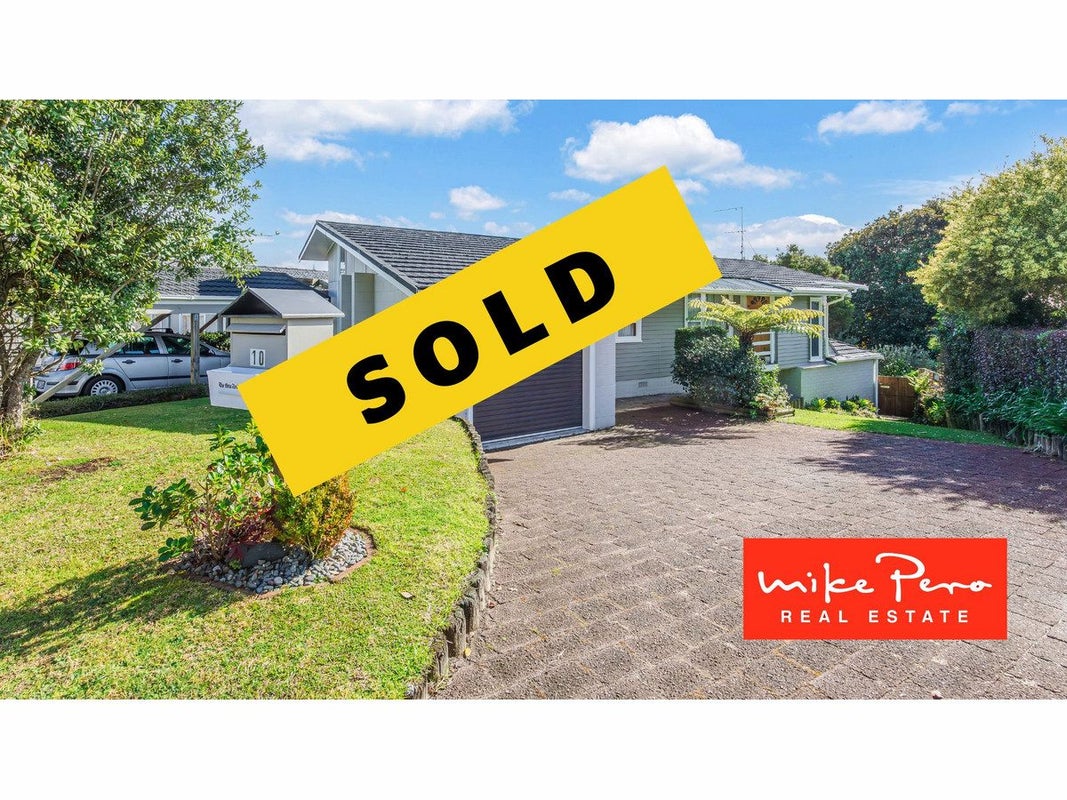 10 Orsova Place, Lynfield, Auckland - Carousel 1
