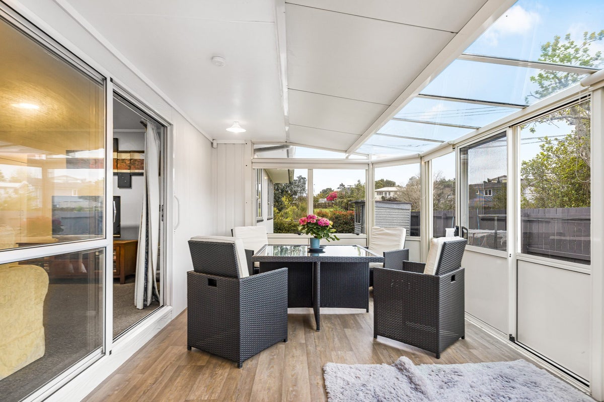 1/18 Matipo Road, Te Atatu Peninsula, Auckland - Carousel 27